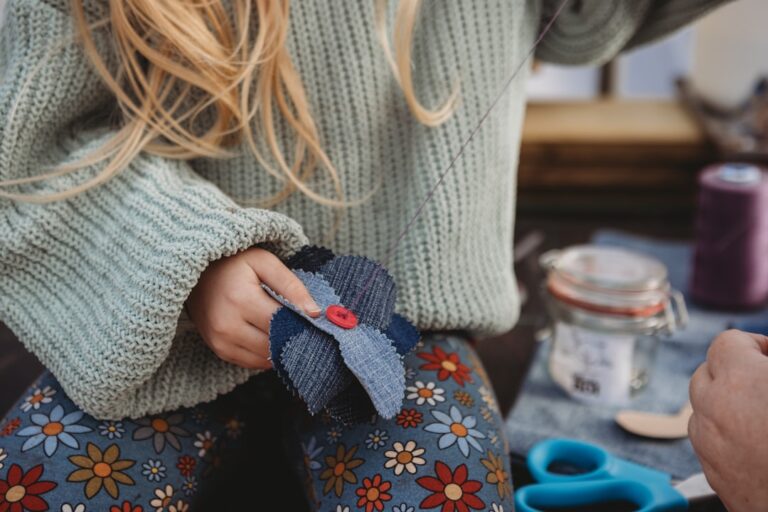 Join Our Community of Crafters and Share Your Creations Online